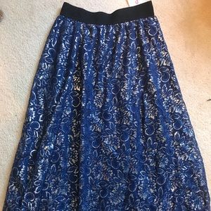 Lularoe skirt